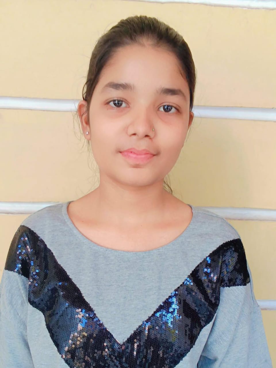 बलौदाबाजार की लुभी साहू ने 12वीं में 97 प्रतिशत के साथ चौथा स्थान हासिल किया है