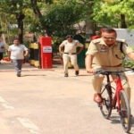 ऊर्जा बचत और पर्यावरण संरक्षण संदेश के साथ एसपी साइकिल से पहुंचे कार्यालय