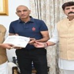 पूर्व भारतीय क्रिकेटर व छत्तीसगढ़ क्रिकेट टीम के कोच अमय मिले सीएम से