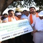 सुशासन तिहार : मुख्यमंत्री साय ने समाज प्रमुख को सौंपा टेंट एवं बर्तन सामग्री, ग्राम आमगांव में बढ़ेगा रोजगार
