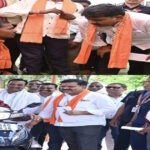 उप मुख्यमंत्री शर्मा ने दिव्यांग नंदकुमार को स्कूटी प्रदान की