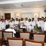 कैबिनेट मंत्री गुरु खुशवंत साहेब से मिले प्रगतिशील सतनामी समाज के प्रतिनिधी मंडल प्रदेश स्तरीय प्रतिभा सम्मान समारोह के आयोजन सहित सामाजिक विषयों पर चर्चा हुई