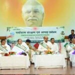 राज्यपाल रमेन डेका ने पर्यावरण संरक्षण एवं आपदा प्रबंधन अभियान को दिखाई हरी झंडी, जल बचाने और वृक्षारोपण का किया आह्वान