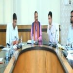 स्वास्थ्य मंत्री जायसवाल ने की विभागीय कार्यों की समीक्षा, वरिष्ठ अधिकारियों को दिए बेहतर स्वास्थ्य सेवाओं के लिए निर्देश
